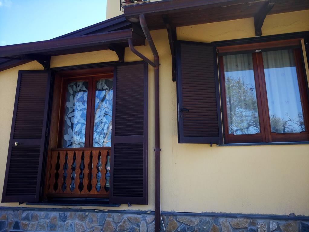 Villa Le Giare Ospitalita Diffusa Аджерола Екстериор снимка